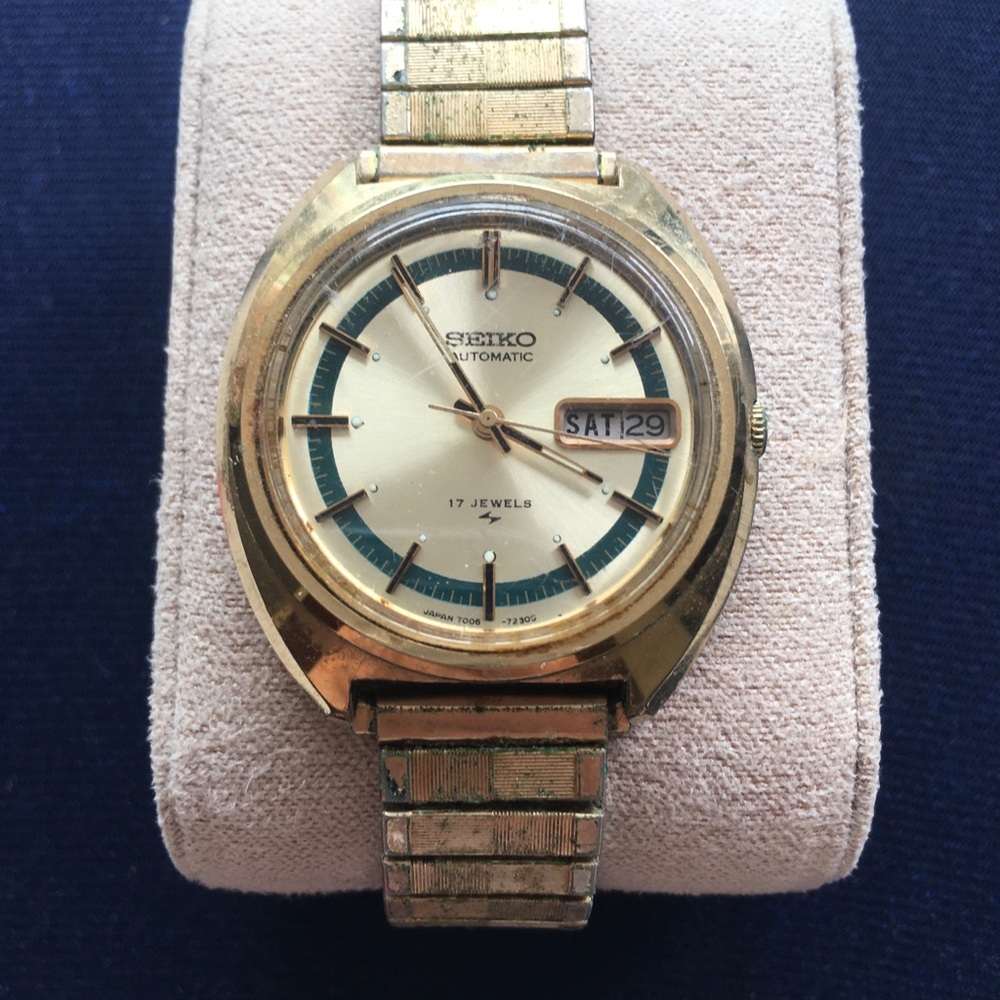 Seiko Automatic 17 Jewels Gold-Tone Vintage Watch